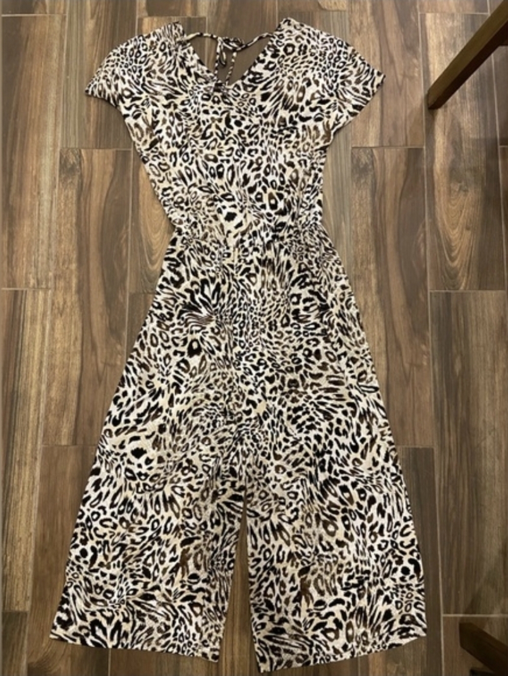 Kim & Co. Leopard Print Jumpsuit - XS Oversized Stretchy